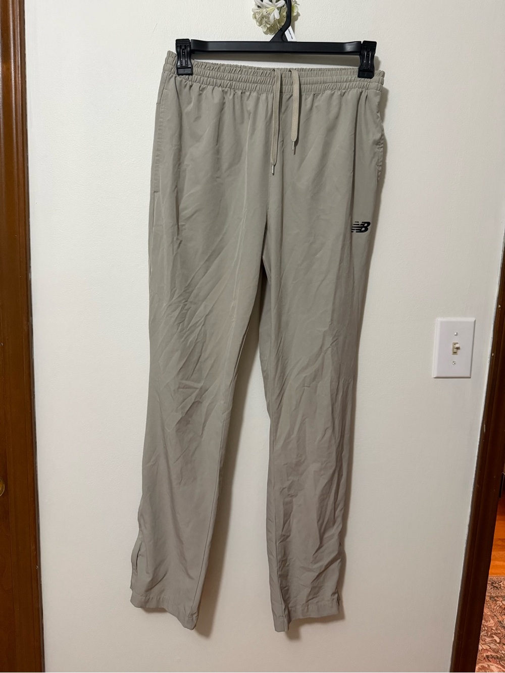 New Balance Men’s Joggers in Light Taupe